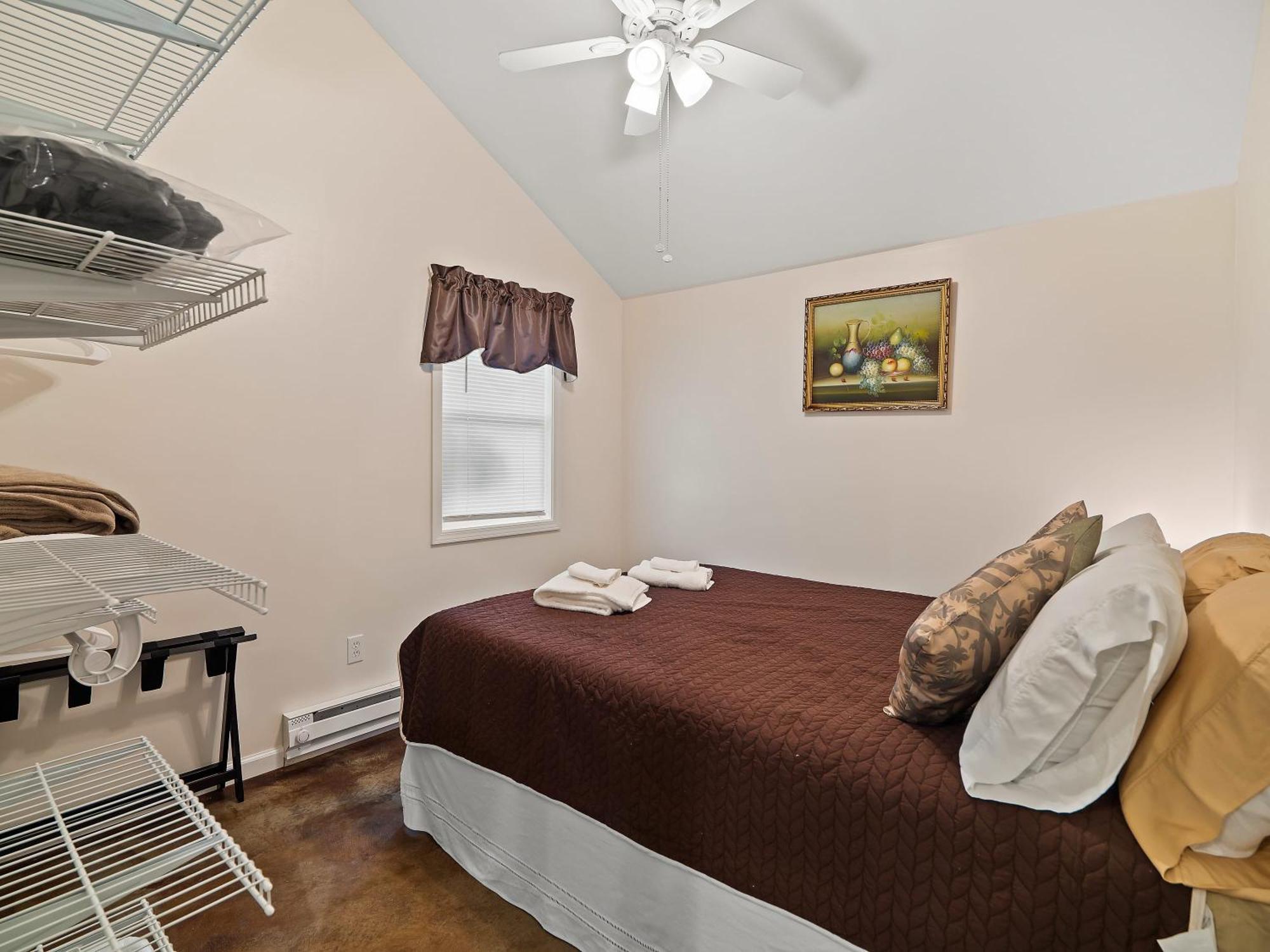 Chardonnay Cottage - Gotl Strip - Cozy & Quaint Geneva المظهر الخارجي الصورة