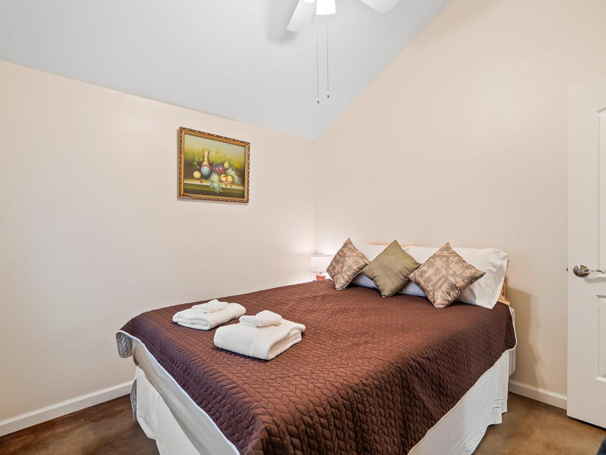 Chardonnay Cottage - Gotl Strip - Cozy & Quaint Geneva المظهر الخارجي الصورة